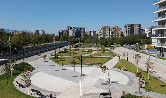 Bayraklı’nın modern parkı açılıyor