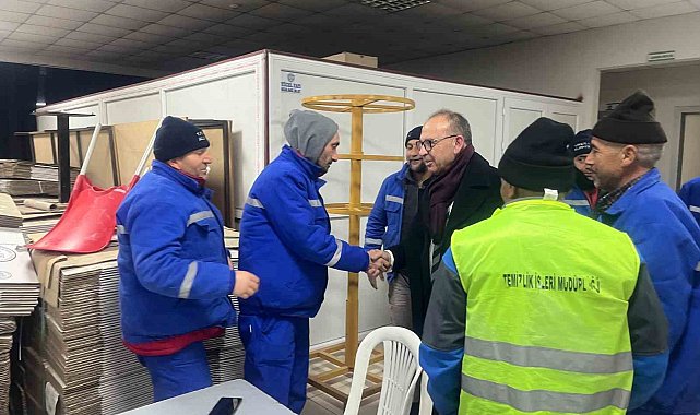 Belediye işçilerinden Başkan Akın'a zam teşekkürü