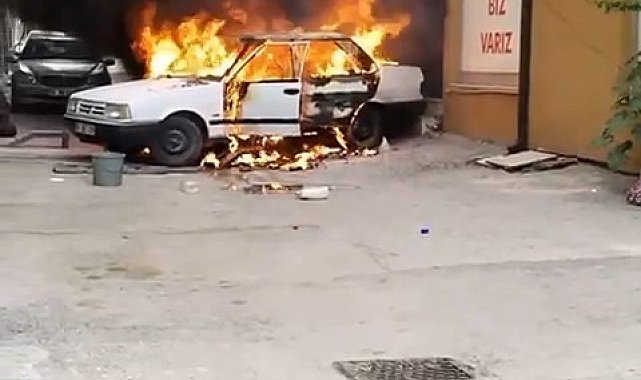 Bursa'da otomobiller alev topuna döndü