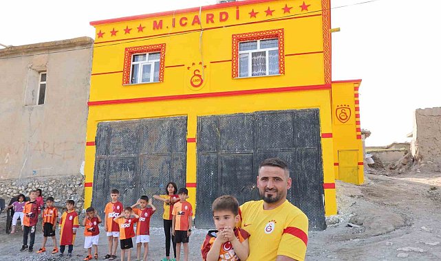 Evini sarı-kırmızıya boyatıp Icardi yazan Diyarbakırlı taraftar İHA'ya konuştu