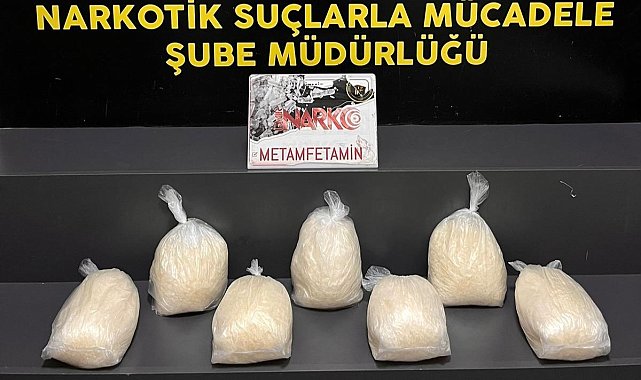 İzmir'de 7 kilo metamfetamin ele geçirildi