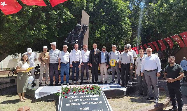 Ceyhan Belediyesi, 1998 depreminde hayatını kaybedenleri andı