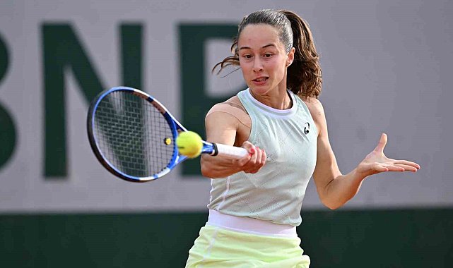 Zeynep Sönmez, bir WTA 500 turnuvasında ilk defa ikinci turda