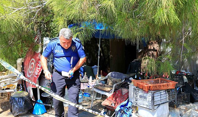 Barakadaki arkadaşının ölümünü "Değnekle dürttüm, baktım ölmüş" diye anlattı