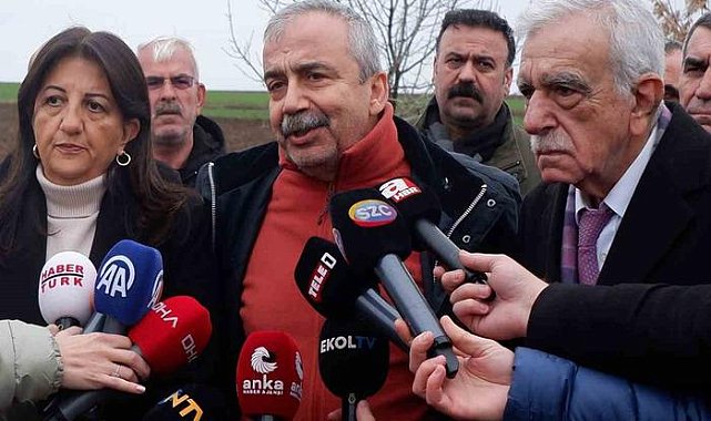 DEM Parti’nin Öcalan açıklamasına Kandil’den tepki geldi! ‘Bir tek çağrıyla bu işe bitmez’ mesajı verdiler…