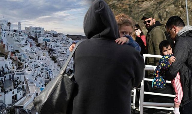 Sarsıntılardan sonra Yunanistan'ı korkutan gizemli uğultu! Komşuda panik: Büyüklüğü 4.0'ın üzerinde 40'tan fazla deprem