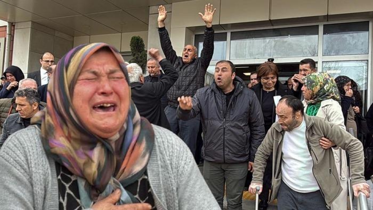 43 işçi vefat etmişti: Amasra'daki maden faciası davası sonuçlandı! Madenci yakınları karara tepki göstererek gözyaşlarına boğuldu