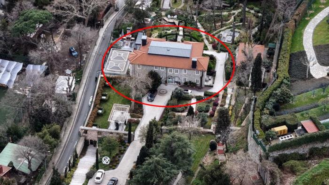 İBB Başkanı Ekrem İmamoğlu'nun evi böyle görüntülendi! Hareketli dakikalar…